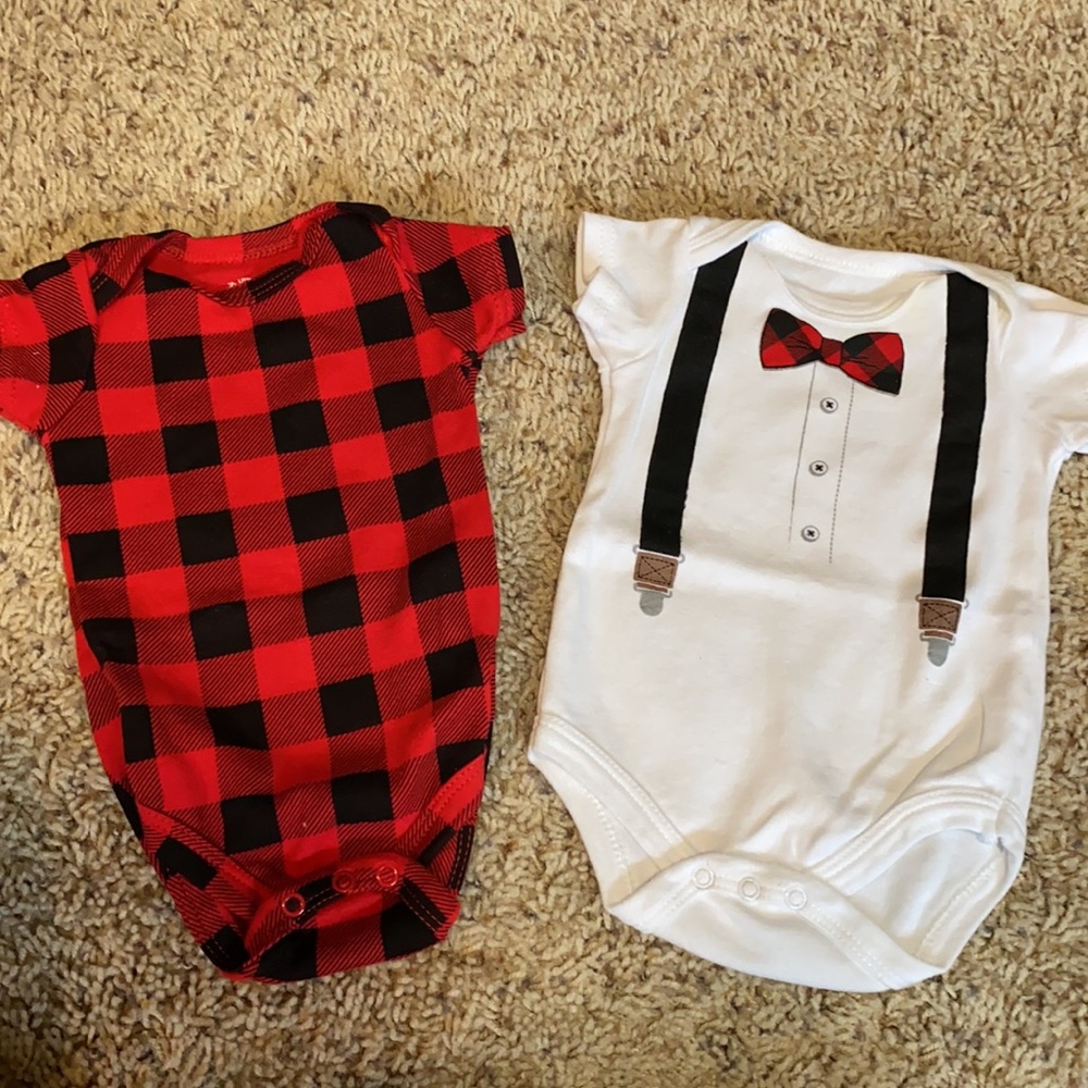 Little Treasure brand 2-pack baby boy 0-3M bodysuit set!